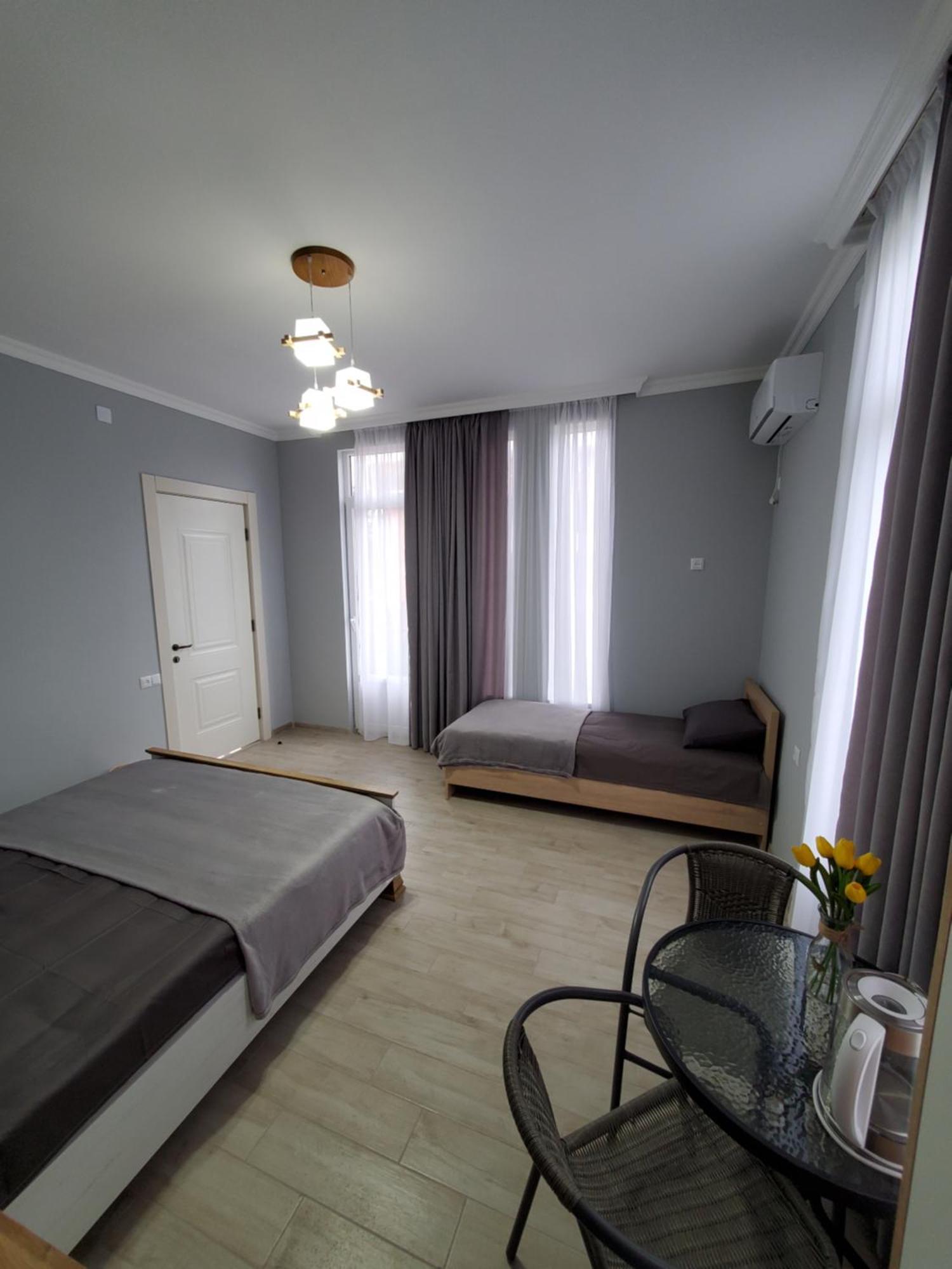 Maka Hotel Ureki Bagian luar foto