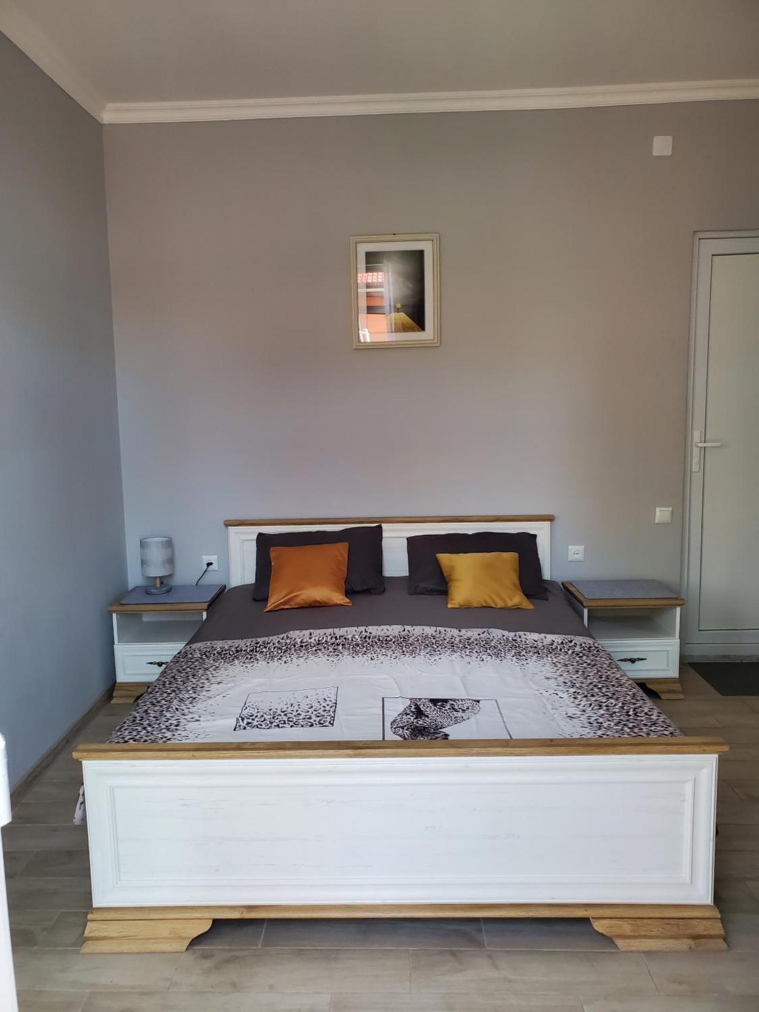 Maka Hotel Ureki Bagian luar foto